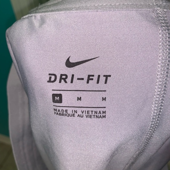 Nike running shorts - Picture 4 of 4